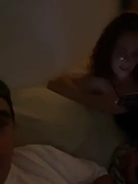 Pajaroloco37  live sex cam