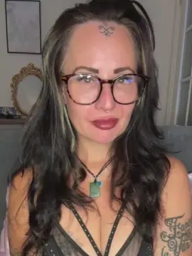 HarleyMoon_X  live sex cam