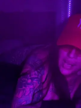 Imvegaa  live sex cam