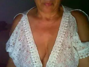 Lucifora  live sex cam