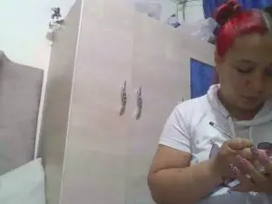 Charis_21  live sex cam