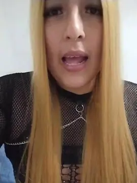 YEIMIlove  live sex cam
