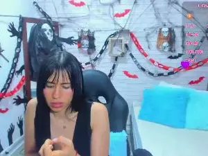 Miiaabloom  live sex cam