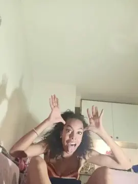 Elleblue_sexy  live sex cam