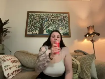 Juciyjj21  live sex cam