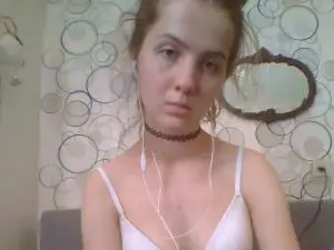 ShanikaYoung  live sex cam