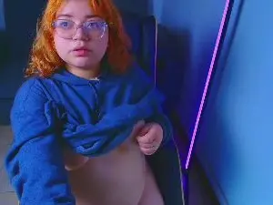 Alli_1  live sex cam