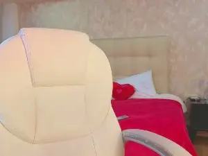 Camille2004  live sex cam