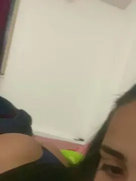 Cele  live sex cam
