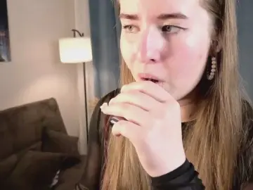 LeonoraMass  live sex cam