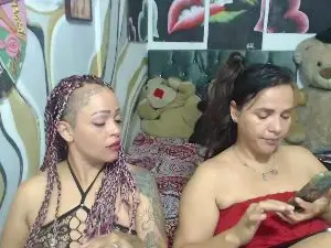 Solyluna20222  live sex cam