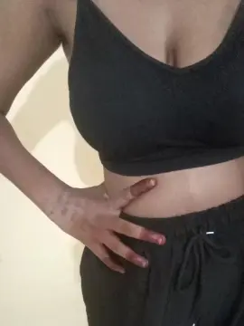 Diya18sexy  live sex cam