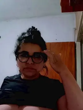 Gla347  live sex cam
