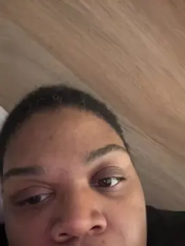 Mrsnesha2u  live sex cam