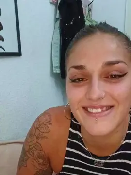 Olita_putita  live sex cam