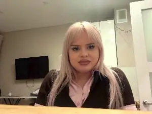 ArgentinaHutch  live sex cam