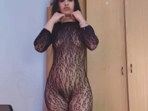 Julyanarains  live sex cam