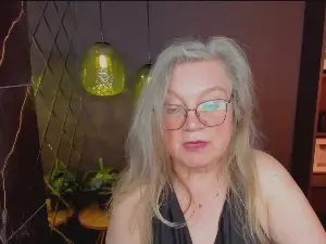 Natali_Cloud  live sex cam