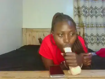 Naughtyqueen21  live sex cam