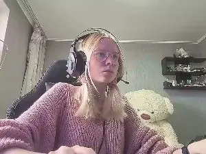 TraceeLiles  live sex cam
