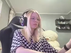 TraceeLiles  live sex cam