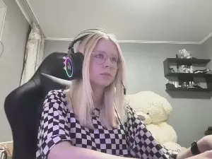 TraceeLiles  live sex cam