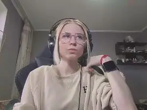 TraceeLiles  live sex cam