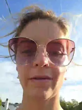 Valentina_Rossi  live sex cam