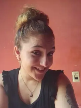 Isabella227  live sex cam