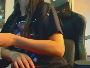 Latin_couple77  live sex cam