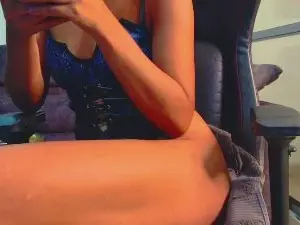 Latin_couple77  live sex cam