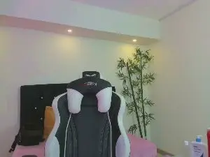 Lizzie_williams  live sex cam