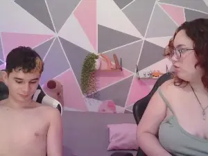 AndrewYCherry  live sex cam