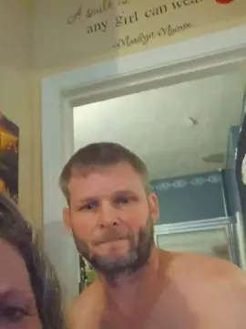 Bedroomeyes69  live sex cam