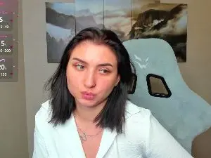 LauraVissi  live sex cam