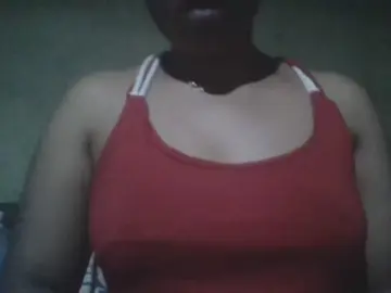 MissLinah  live sex cam