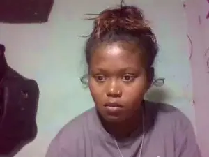 Faby180  live sex cam
