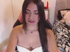 Im_kloe  live sex cam