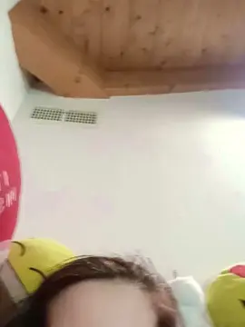 Ninetta88  live sex cam