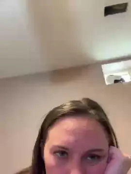 K8ebugg  live sex cam