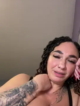MilfMilliexo  live sex cam