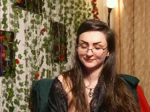 NaughtYHomemadE  live sex cam