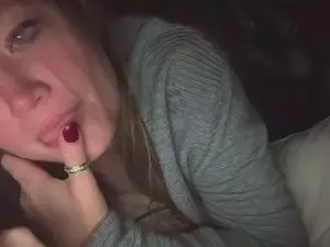 Nomzies  live sex cam