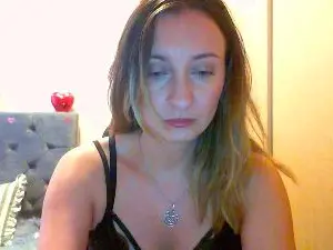 RuslanaFlower  live sex cam