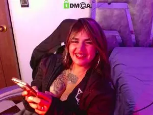 Ivooni  live sex cam