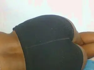 Ninie8  live sex cam