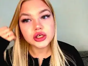 SherieBoberg  live sex cam