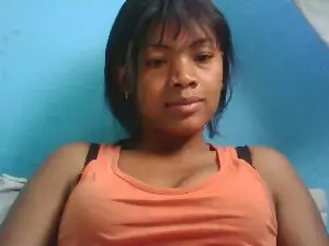 Donie1995  live sex cam