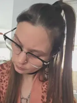 Sashaparadis90  live sex cam