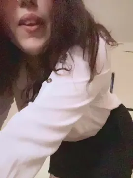 Almaevans  live sex cam